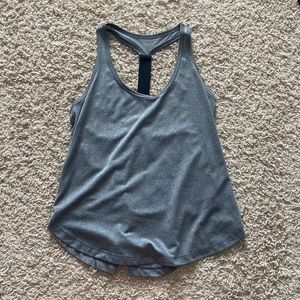 old navy active go-dry, xs petite, semi-fitted, grey and black